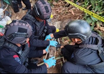 Unit Jibom Detasemen Gegana Satbrimob Polda Jabar Selesaikan Penanganan Amunisi Pasca Ledakan, Lokasi Dinyatakan Aman