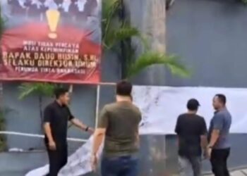 Ketum FORMASI dan Ketum PUSBAKUM SAW Sayangkan Dugaan Perusakan Banner Aspirasi Karyawan PDAM Tirta Bhagasasi