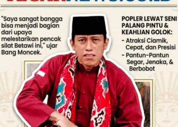 Mengenal Sasmita “Bang Moncek” Pemuda Betawi yang Melestarikan Budaya Lewat Atraksi Golok dan Pantun Palang Pintu