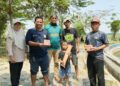 Serunya Mancing Bareng di Taman Pelangi, Warga Pebayuran Rayakan HUT RI ke-81