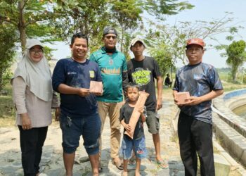 Serunya Mancing Bareng di Taman Pelangi, Warga Pebayuran Rayakan HUT RI ke-81