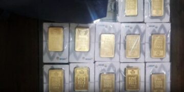 KPK Geledah Rumah Pegawai Pajak dan Kantor Wilayah di Surakarta, Sita Emas 1,3 Kg dan Uang Tunai 100 Juta