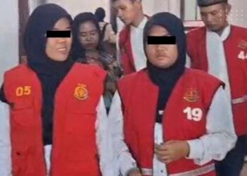 Dua Wanita Pengiklan Layanan Seksual via Aplikasi Michat Jalani Sidang Perdana di PN Surabaya