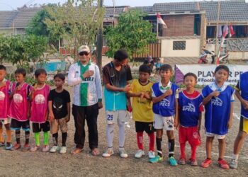 Rayakan Semarak HUT RI Ke-81 Perum Leticia 2 RT 028/RW 015, Desa Buni Bhakti Adakan Lomba Futsal Memperebutkan Piala Ketua RT