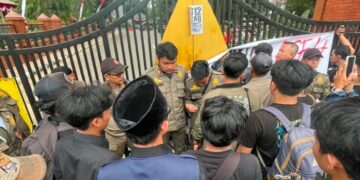 BEM UMBARA, Geruduk Kantor Bupati Bogor, Apip Zaelani Sentil Keras Persoalan Daerah