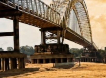 Sungai Barito Kering Kerontang, Dasar Sungai Bisa Dilalui Berjalan Kaki