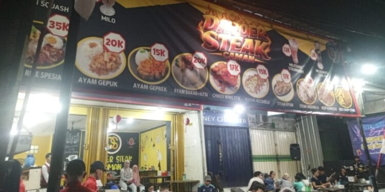 Dapur Stek Caman Jadi Sorotan Pemuda di Bekasi”Harga Kaki Lima, Rasa Bintang Lima