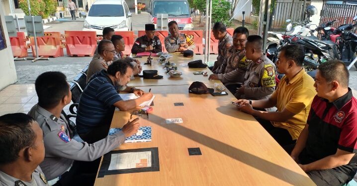 Binrohtal Rutin Bulanan, Polsek Kedungwaringin Perkuat Keimanan dan Mental Personel