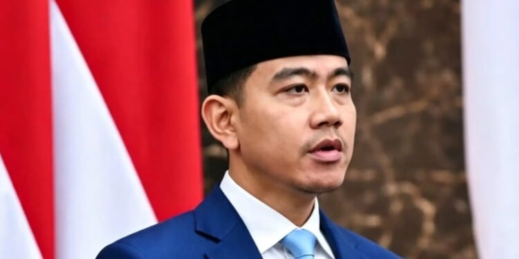 BEM SI Sentil Gibran: Jika Tak Mampu, Sebaiknya Mundur Saja