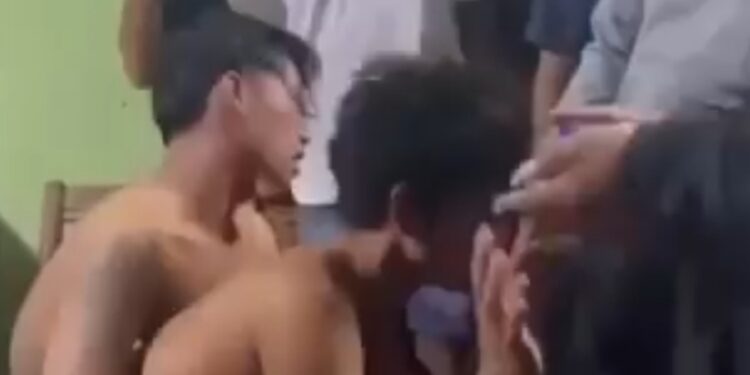 Sempat Jadi Sasaran Amuk Massa! Dua Terduga Pelaku Begal di Serang Baru Bekasi, Diamankan Warga