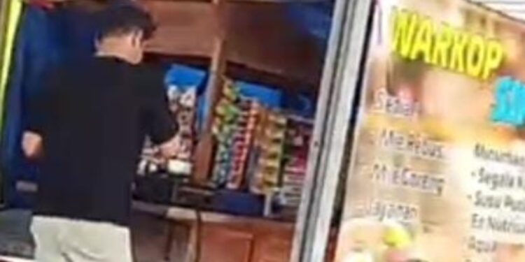 Obat Keras Eximer-Tramadol Dijual Bebas di Jomblang Dukuh Waringin, Slawi Kab Tegal Jawa Tengah “Berkedok Warung Kopi Sipex 76” Diduga Dilindungi Oknum APH
