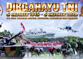 Jelang HUT TNI, Pusdikzi Pusziad Bersihkan Kali Ciliwung dan Salurkan 200 Paket Sembako untuk Warga Sempur