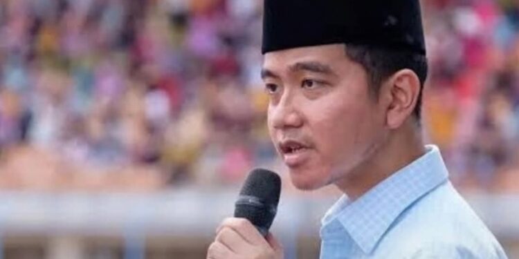 Gelombang Gugatan Makin Besar! Ini Deretan Penggugat yang Minta MK Batalkan Pelantikan Gibran