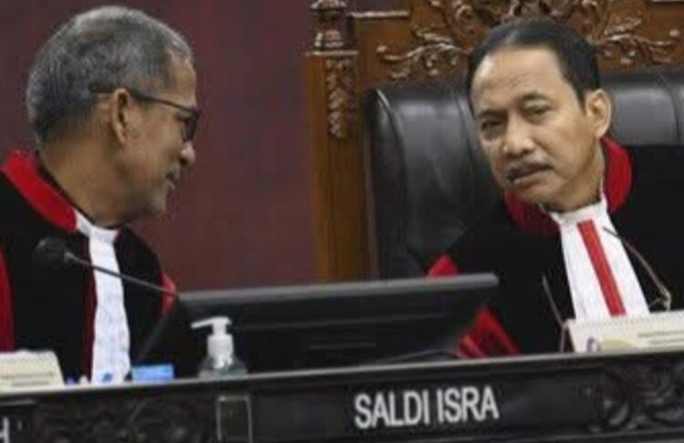 Sinyal Sidang MK Ijazah Gibran Lanjut Pembuktian! Baru Tiga Hakim “Skor 3:6” Masih Kurang?