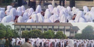 Police Goes To School, Kapolsek Kedungwaringin Tegas Larang Pelajar Ikut Unras ke Jakarta