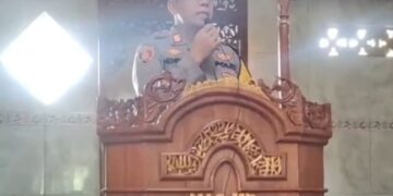 Polisi Bersama Masyarakat, Kapolsek Ciomas Sampaikan Imbauan Bahaya Bullying Sebelum Salat Jum’at