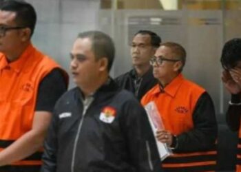Pasca OTT, Bupati Klaten Hamenang Wajar Ismoyo Resmi Ditahan! Termasuk Kepala BPK Jawa Tengah