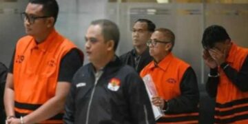 Pasca OTT, Bupati Klaten Hamenang Wajar Ismoyo Resmi Ditahan! Termasuk Kepala BPK Jawa Tengah