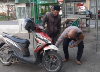 Polis Bersama Masyarakat, Polsek Parung Panjang: Sosialisasikan Pencegahan Curanmor dan Bagikan Kunci Ganda Gratis