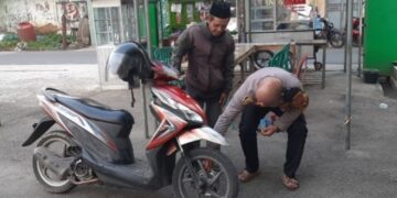 Polis Bersama Masyarakat, Polsek Parung Panjang:  Sosialisasikan Pencegahan Curanmor dan Bagikan Kunci Ganda Gratis