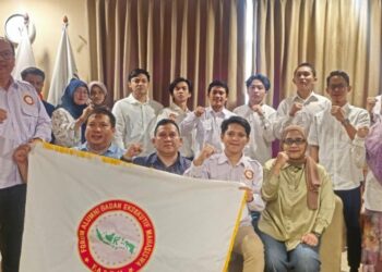 Dua Anak Menteri Jadi Tenaga Ahli, FABEM Desak Prabowo Pecat Menteri Haji dan Umrah