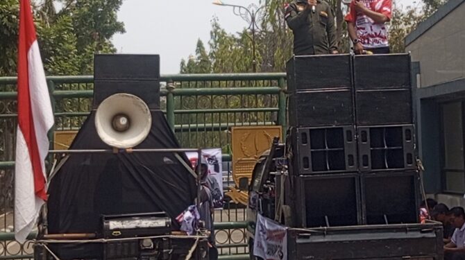 Ratusan Jurnalis Bekasi Gelar Aksi Damai, Ahmad Syarifudin C.BJ., C.EJ.: Kalau Tak Mau Dikritik, Jangan Jadi Pejabat!